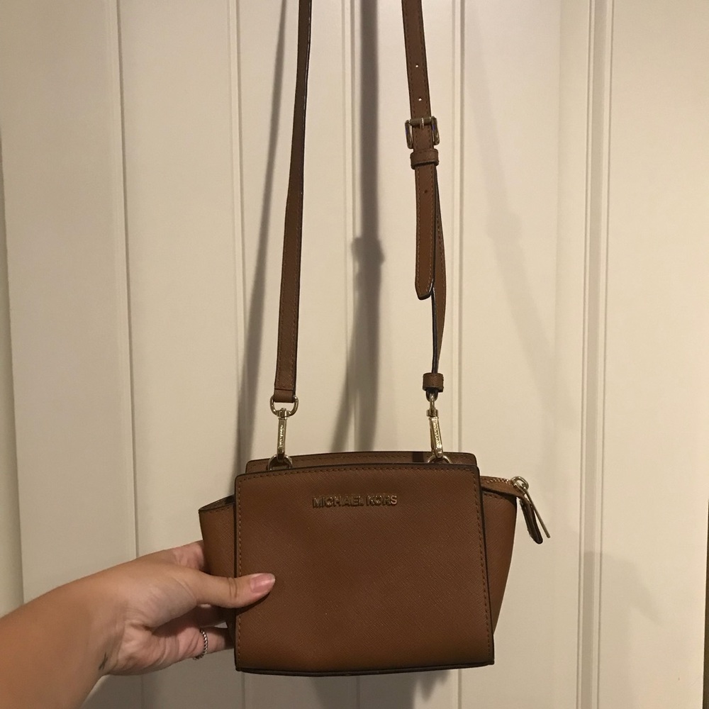 Michael Kors Crossbody